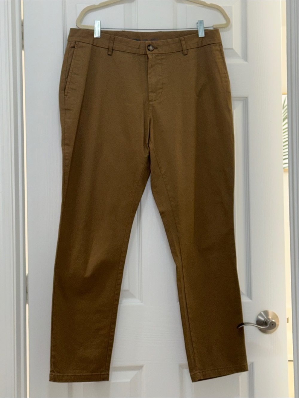 Old Navy Men's Tan Chino Pants